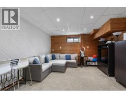 384 Arrowstone Drive, Kamloops, BC V2C1R1 Photo 21