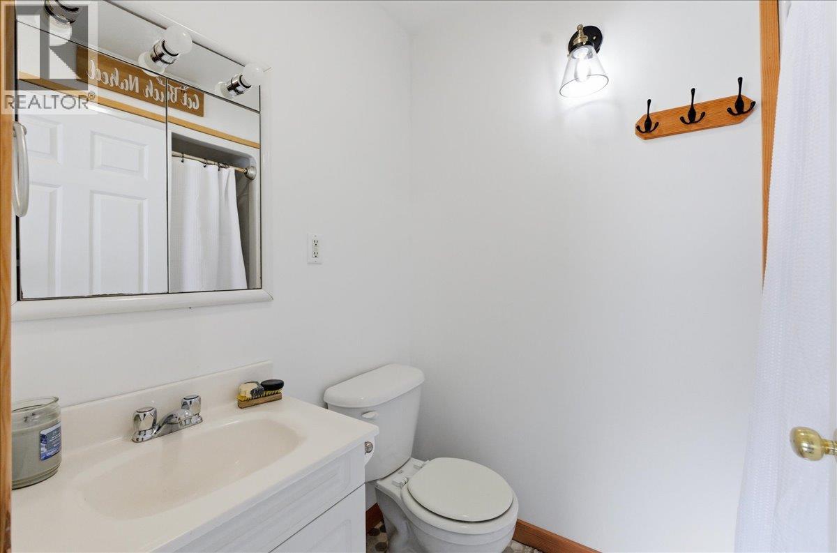 258 2ND Avenue - Image 17
