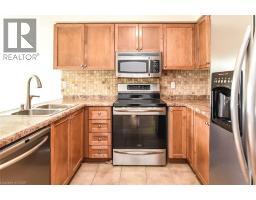 Dinette - 37 Cornerstone Drive, 10th Line Shore, ON L8J0A1 Photo 10
