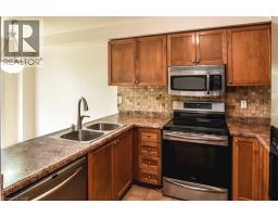 37 Cornerstone Drive, 10th Line Shore, ON L8J0A1 Photo 14