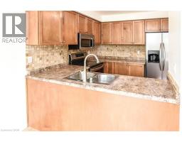 37 Cornerstone Drive, 10th Line Shore, ON L8J0A1 Photo 13