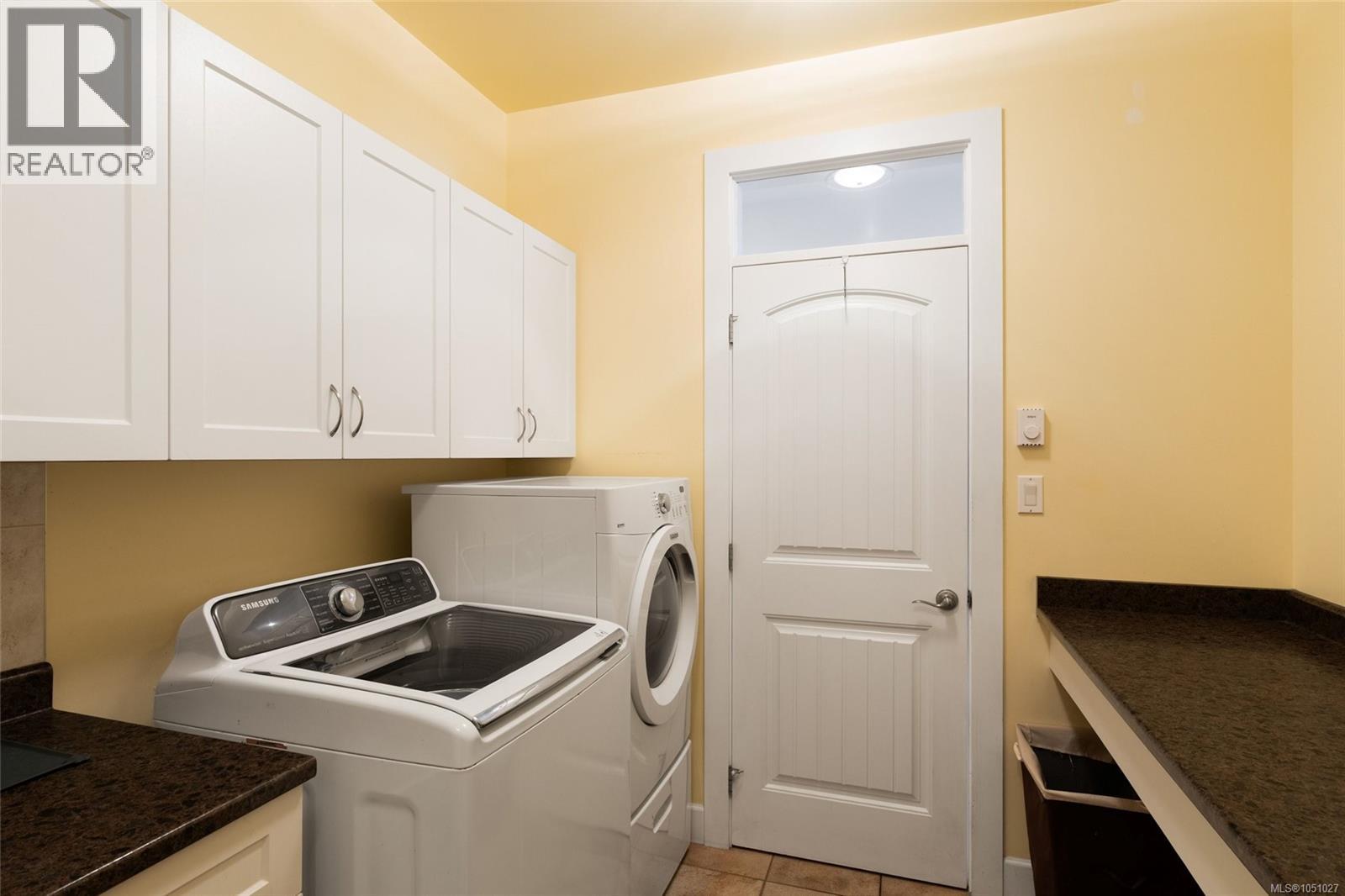 2322 Coopers Hawk Rise - 31