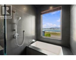 3768 River Road, Richmond, BC V7C5M5 Photo 27