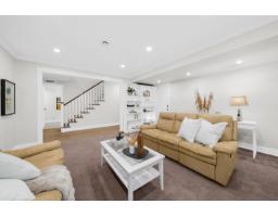 3781 Robson Drive, Abbotsford, BC V2S6E9 Photo 9