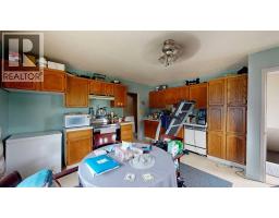 708 55 Avenue SW - photo 13