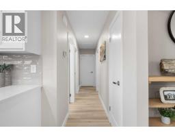 8343 48 Avenue NW - photo 11