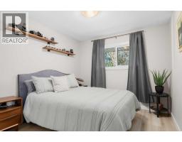 8343 48 Avenue NW - photo 15