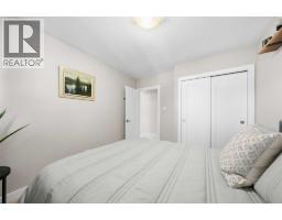 8343 48 Avenue NW - photo 16