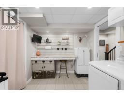 8343 48 Avenue NW - photo 30