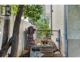 8343 48 Avenue NW - photo 37