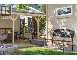 8343 48 Avenue NW - photo 33