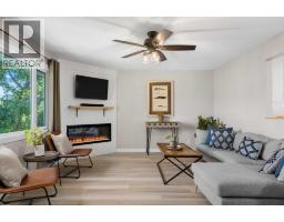8343 48 Avenue NW - photo 8