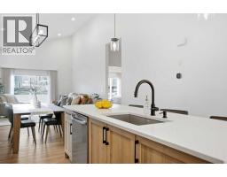 4pc Bathroom - 13 Bayview Mews Sw, Airdrie, AB T4B5N8 Photo 7
