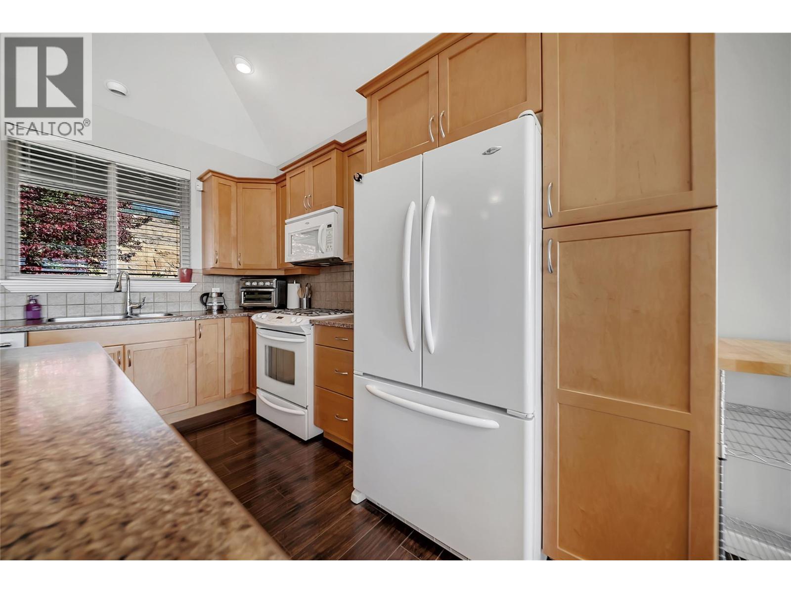 2533 Copper Ridge Drive - Image 9