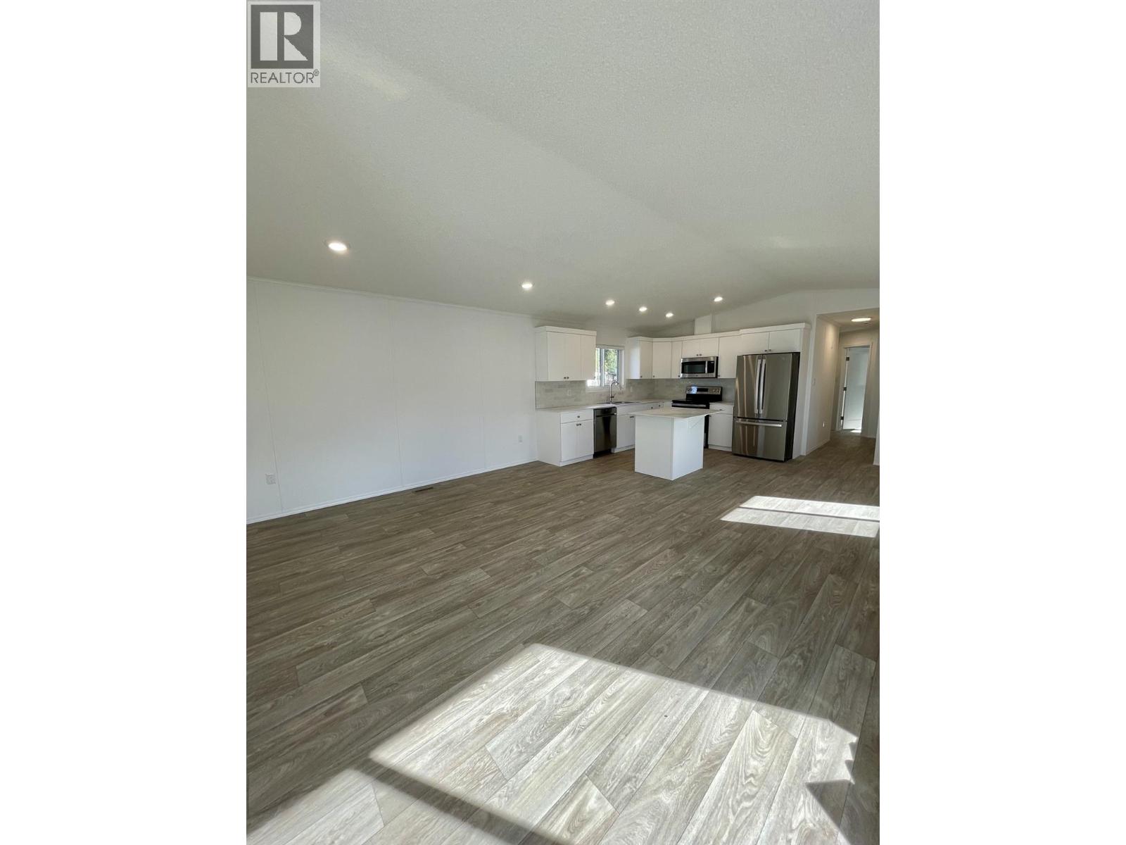 #80 100 Industrial Road 1 Road - 7