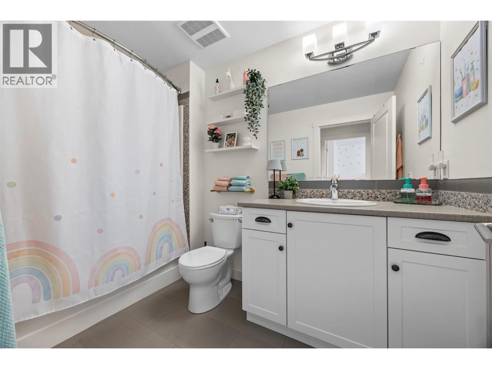 10724 Bottom Wood Lake Road Unit# 4, Lake Country
