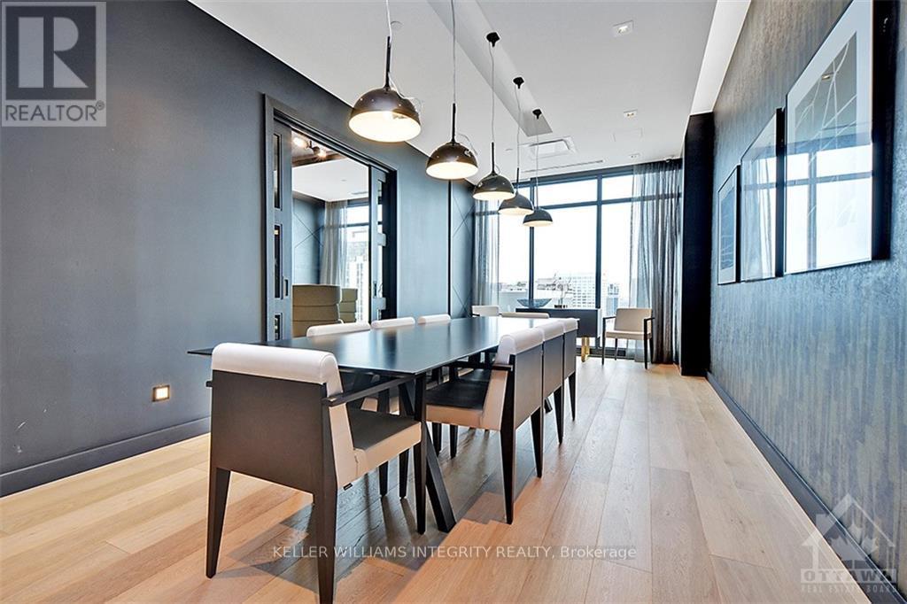 #706 255 BAY STREET - Image 27