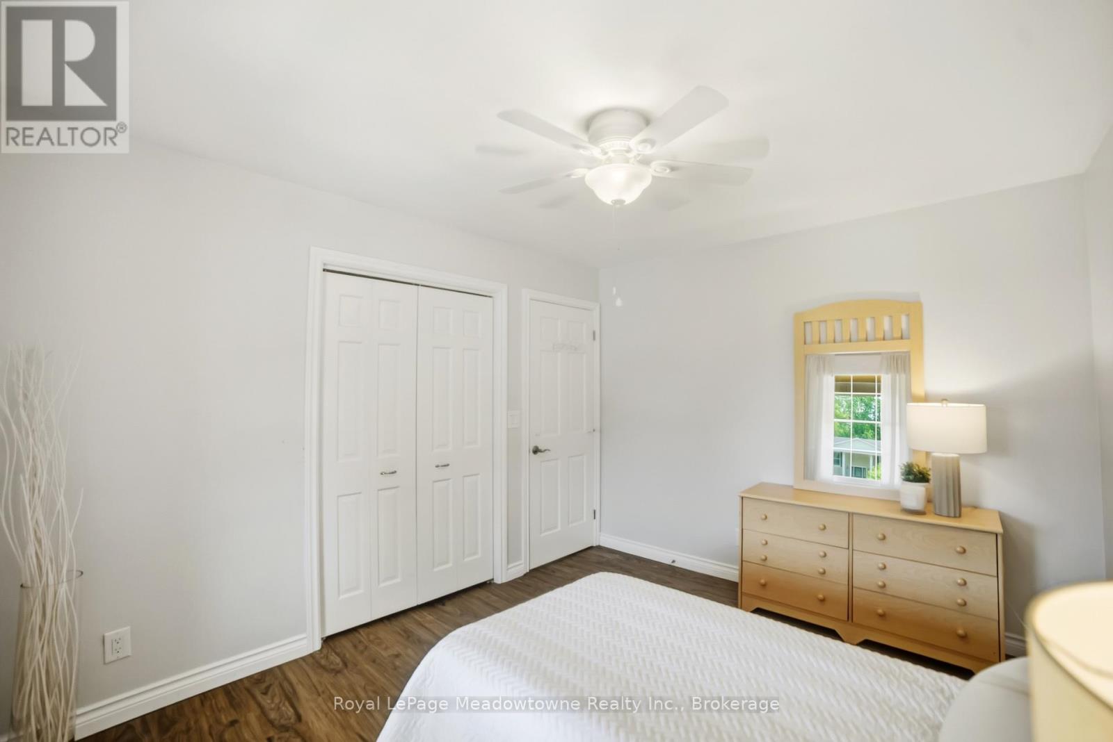 12 HUNTSMAN GATE - Image 27