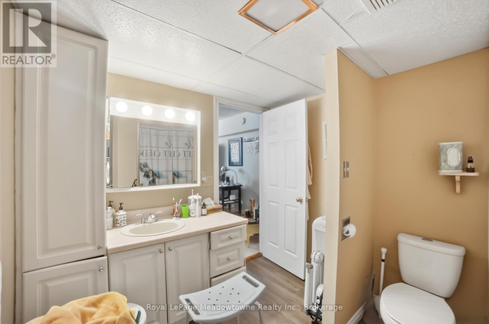 12 HUNTSMAN GATE - Image 37