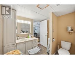 12 Huntsman Gate, Hamilton, ON L8N2Z7 Photo 37