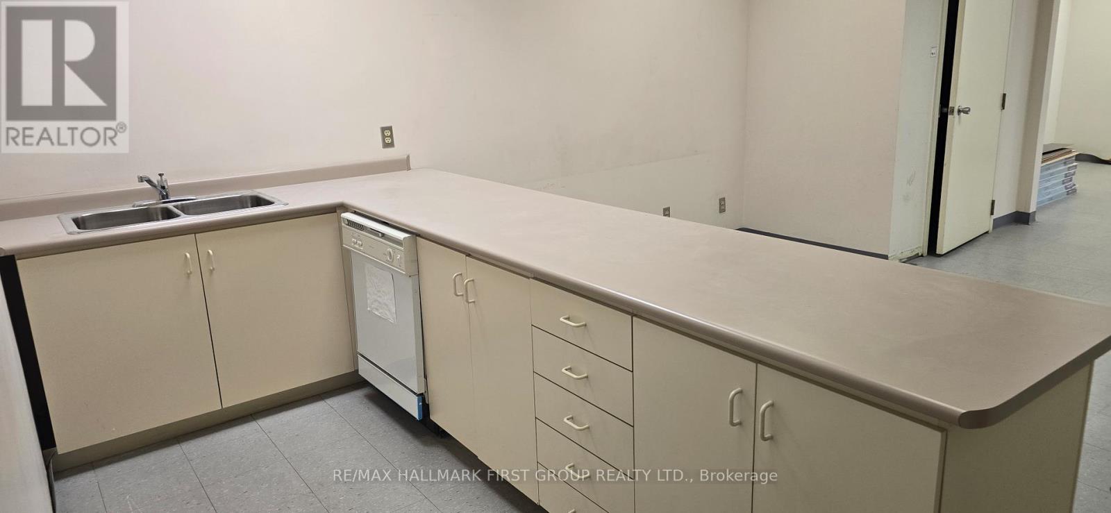 #4 - 600 THORNTON ROAD S, Oshawa (Vanier) — photo 5