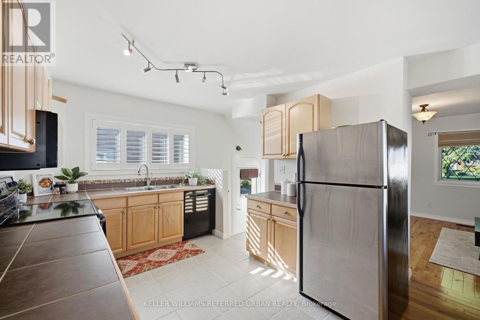 569 MASSON STREET, Oshawa (O'Neill) — photo 6