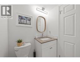 1 7110 Barnet Road, Burnaby, BC V5A4S2 Photo 18