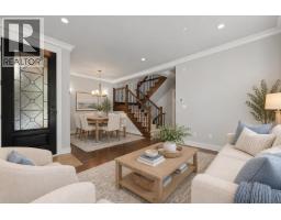 1 651 W 14th Street, North Vancouver, BC V7M1R3 Photo 7