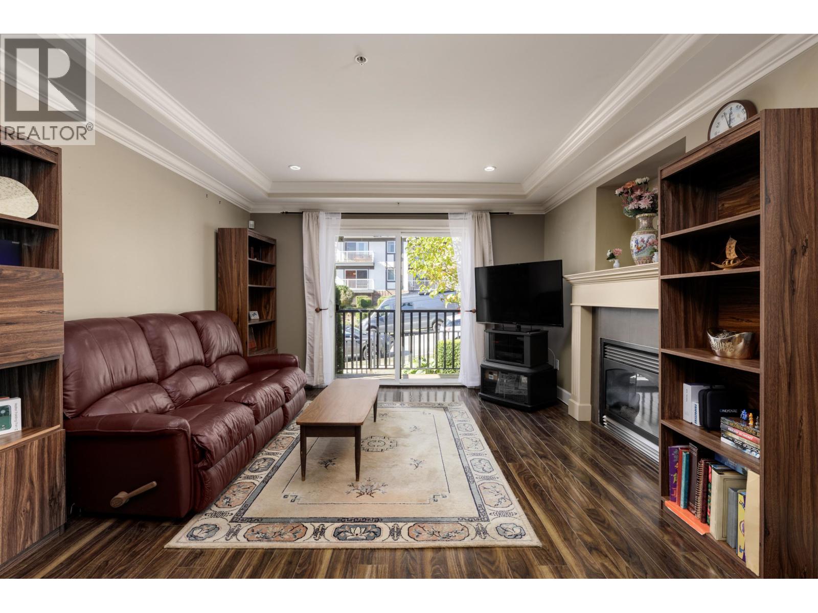 #1 388 ELLESMERE Avenue, Burnaby, British Columbia, V6B3S9, Burnaby, British Columbia — photo 5 of 5