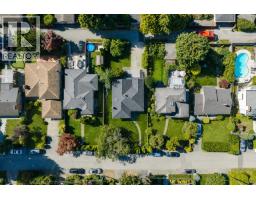 1258 Jefferson Avenue, West Vancouver, BC V7T2B1 Photo 38