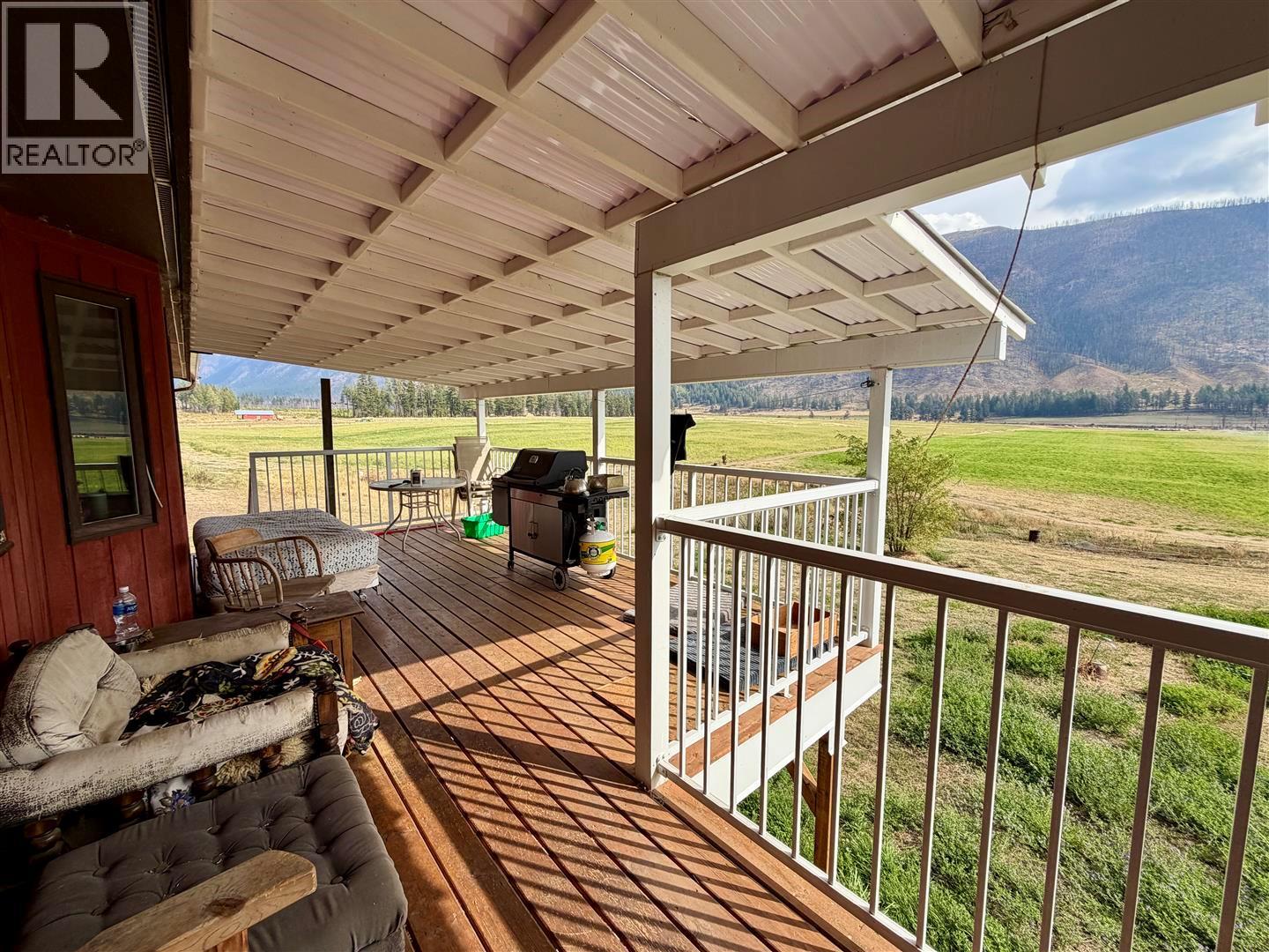 2000/1960 Botanie Creek Road - 23