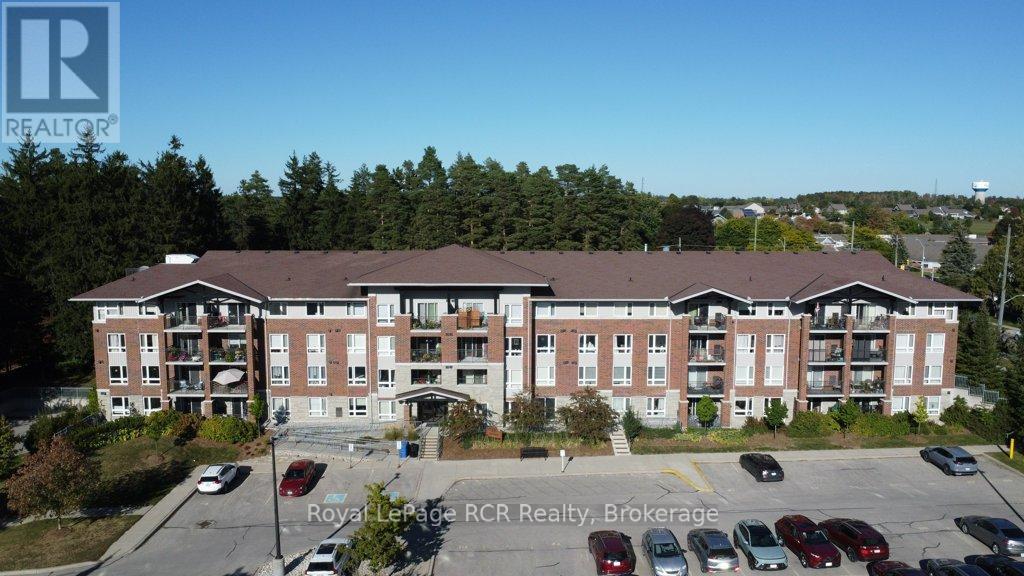 214 - 645 ST DAVID STREET S, Centre Wellington (Fergus)