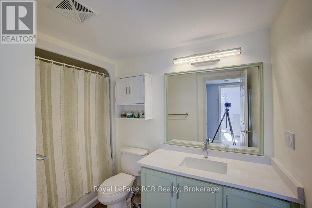 #214 645 ST DAVID STREET S - Image 17