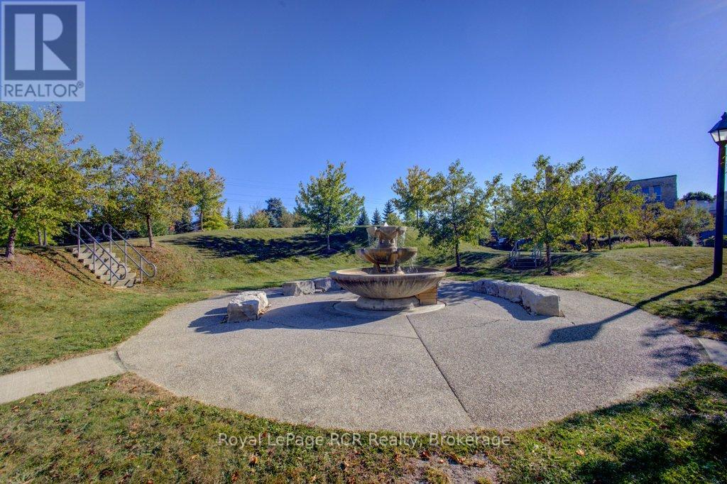 #214 645 ST DAVID STREET S - 26