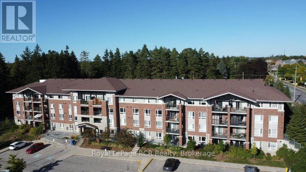 #214 645 ST DAVID STREET S - 27