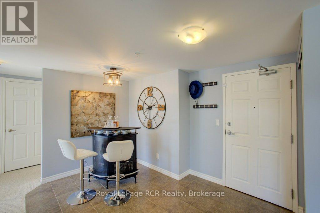 214 - 645 ST DAVID STREET S, Centre Wellington (Fergus) — photo 3