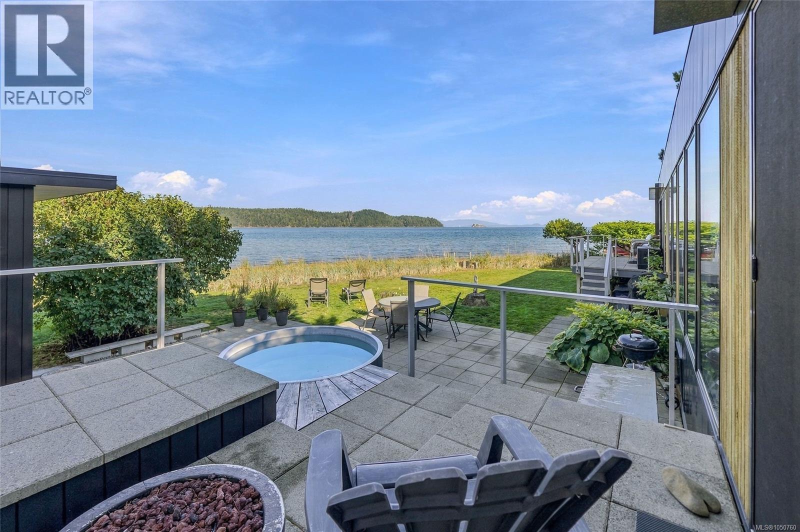 5425 Deep Bay Dr - 1