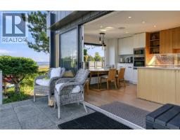 5425 Deep Bay Dr, Bowser, BC V0R1G0 Photo 20