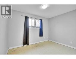 Kitchen - 52 Pennsburg Way Se, Calgary, AB T2A2J5 Photo 10