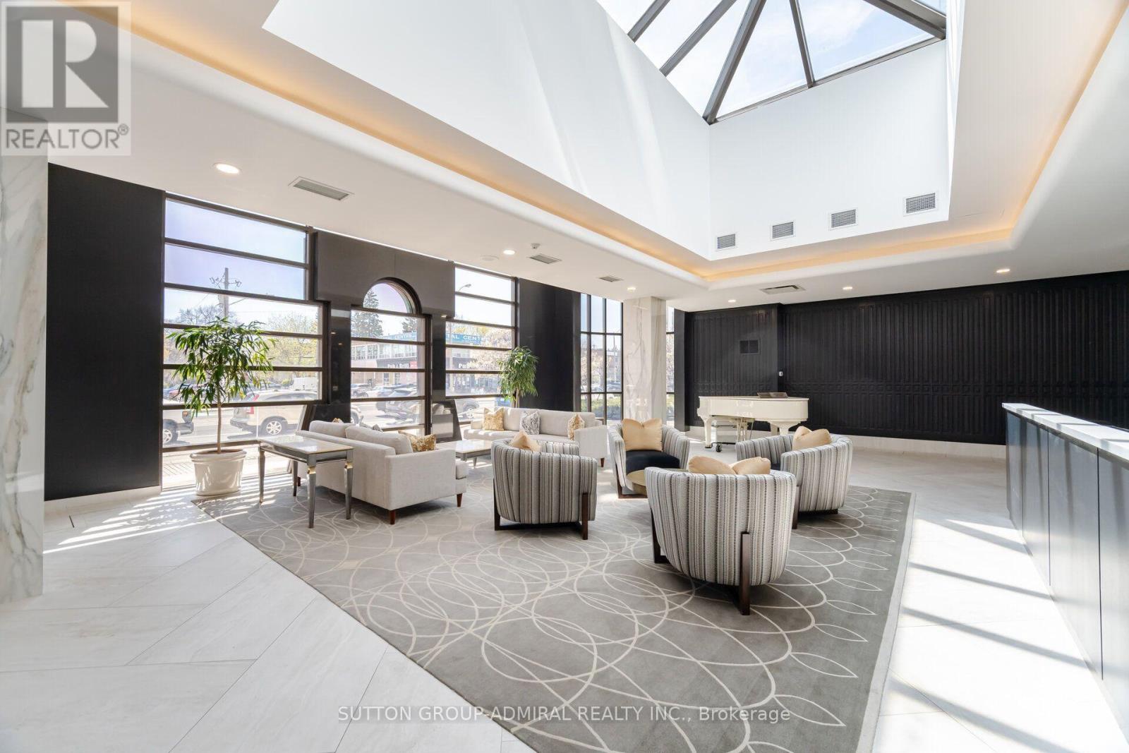 #411 1 ABERFOYLE CRESCENT - Image 33