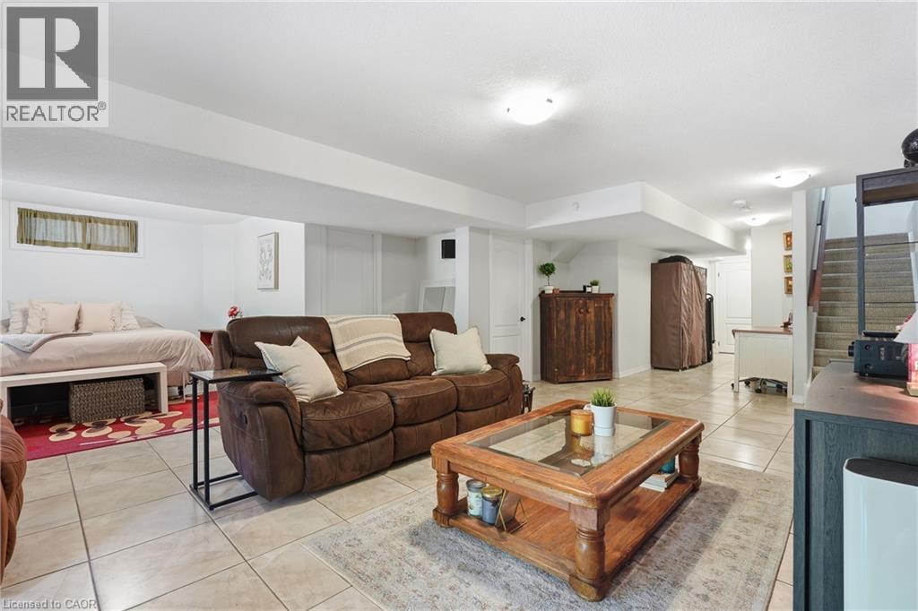 264 STEEPLERIDGE Street - Image 30