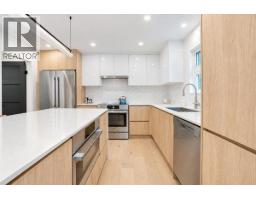 174 W 16th Avenue, Vancouver, BC V5Y1Y7 Photo 16