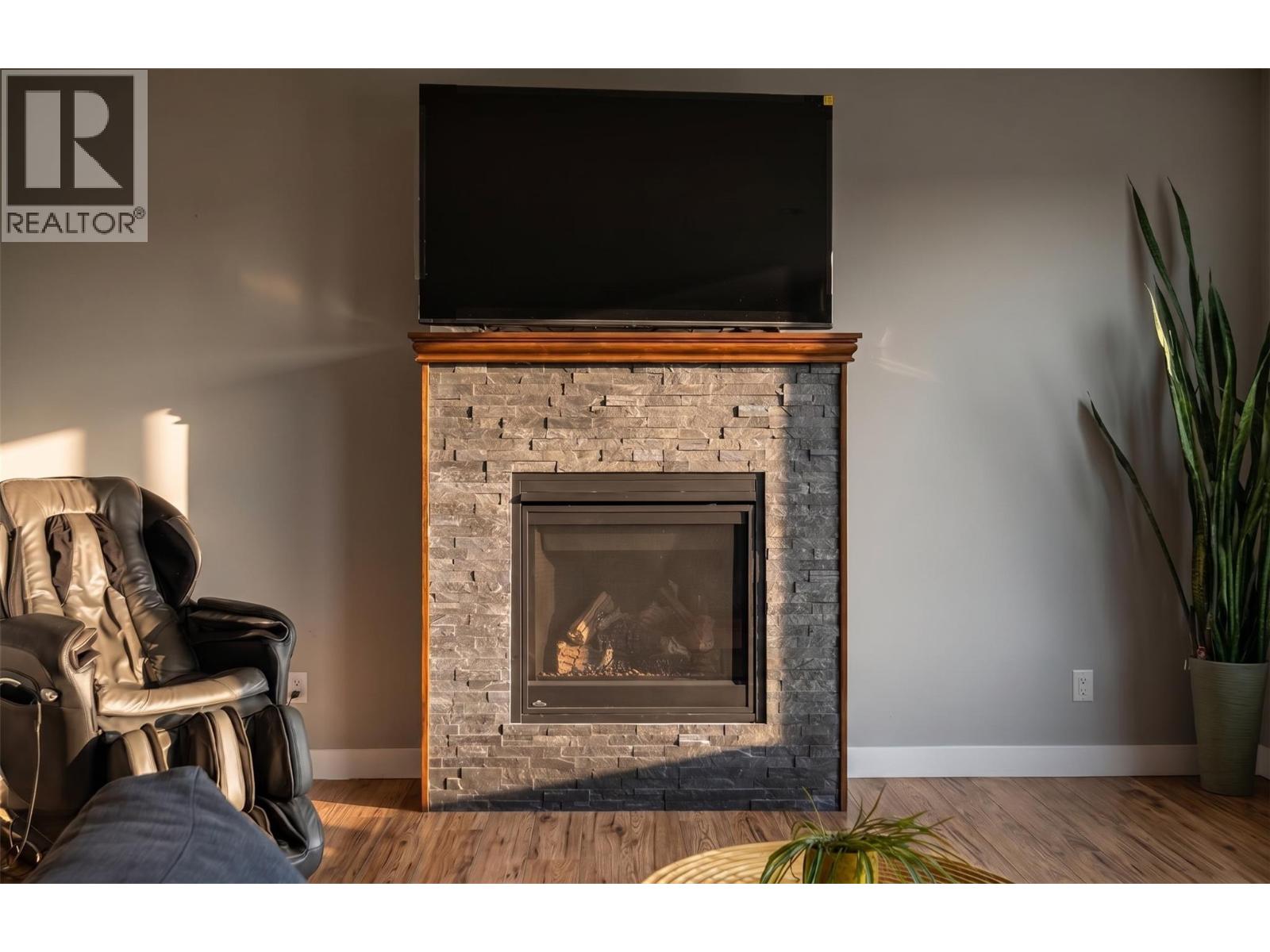 2961 Ensign Way - 5