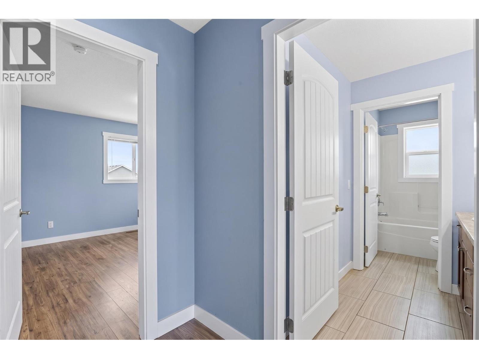 2961 Ensign Way - 36