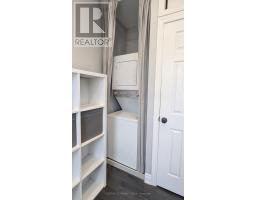 160 Glendale Avenue N, Hamilton, ON L8L7J8 Photo 6