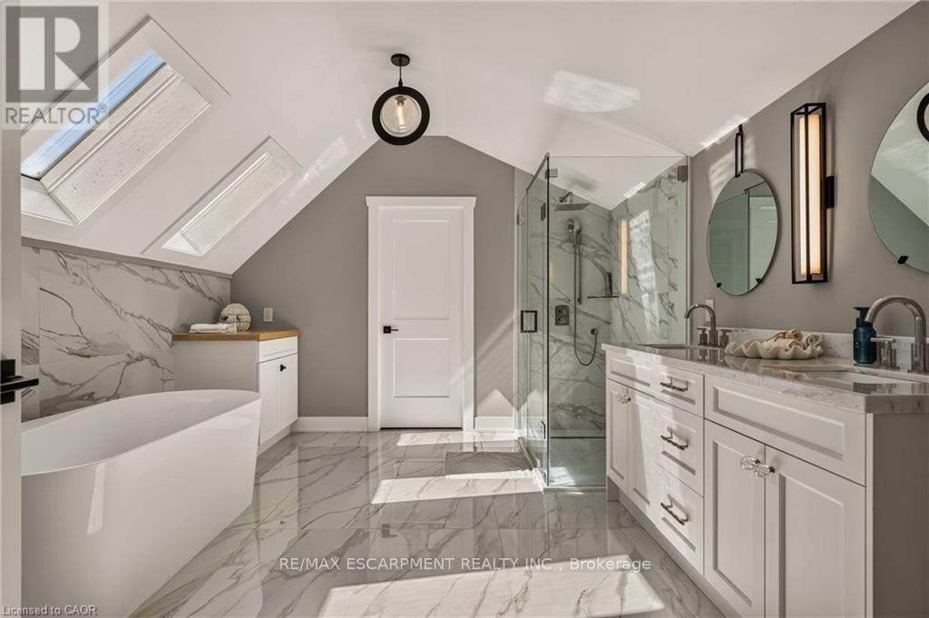 204 FALLINGBROOK DRIVE - Image 27