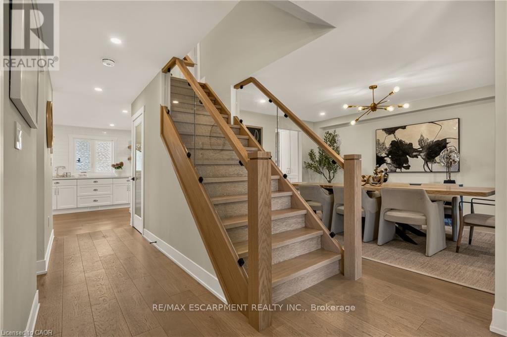 204 FALLINGBROOK DRIVE, Hamilton (Ancaster) — photo 5