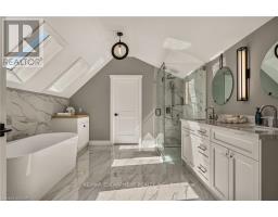 204 Fallingbrook Drive, Hamilton, ON L9G1E6 Photo 27
