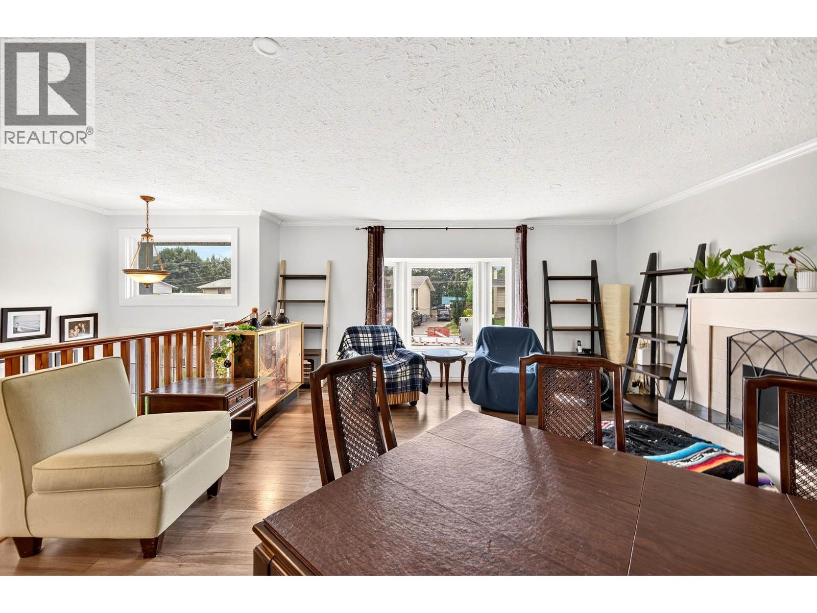 4634 STEVENS Drive - Image 5