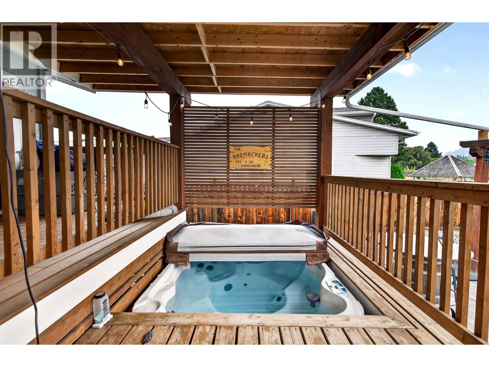 4634 STEVENS Drive - Image 47